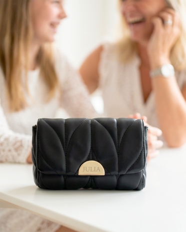 Henkilökohtaisesti kaiverrettu kirjekuoripussi rippilahjaksi