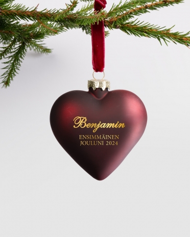 Sydämenmuotoinen, punainen joulukuusenpallo nimellä
