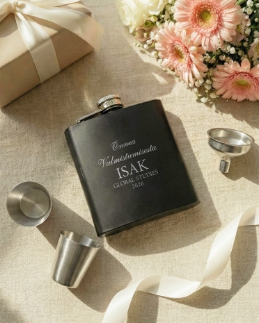 Musta taskumatti ruostumattomasta teräksestä henkilökohtaisella kaiverruksella