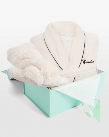 Naisten pörröiset tohvelit & aamutakki nimellä, creme