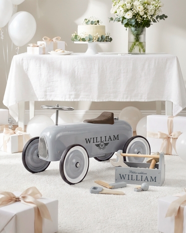 Lahjasetti lapsille, jossa on skootteri ja työkalupakki, sininen ja personoitu teksti