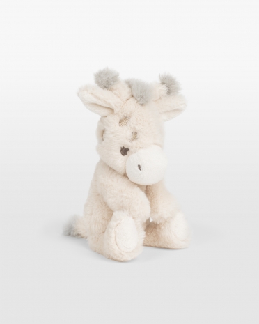 pehmolelu helistimellä – kirahvi