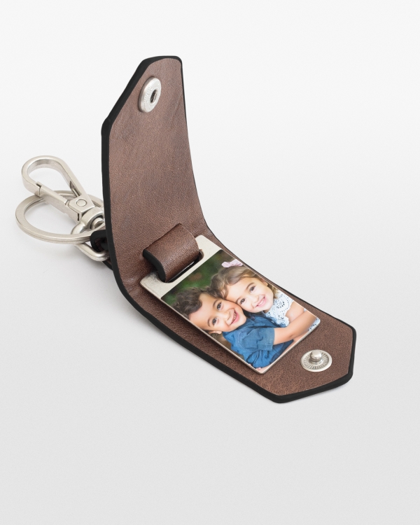 Kuvallinen avaimenperä on ainutlaatuinen lahja, jota saaja varmasti arvostaa