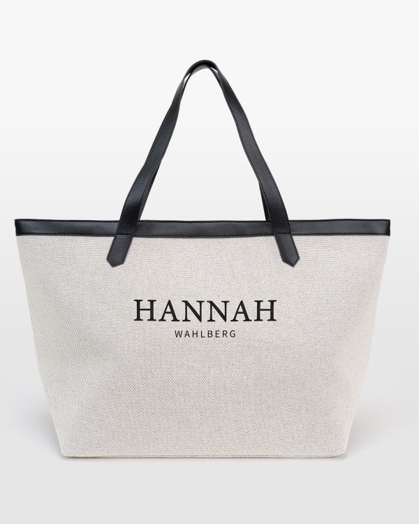 Tilava rantakassi nimellä