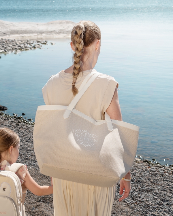 Rantalaukku henkilökohtaisella nimellä, täydellinen matkalle.