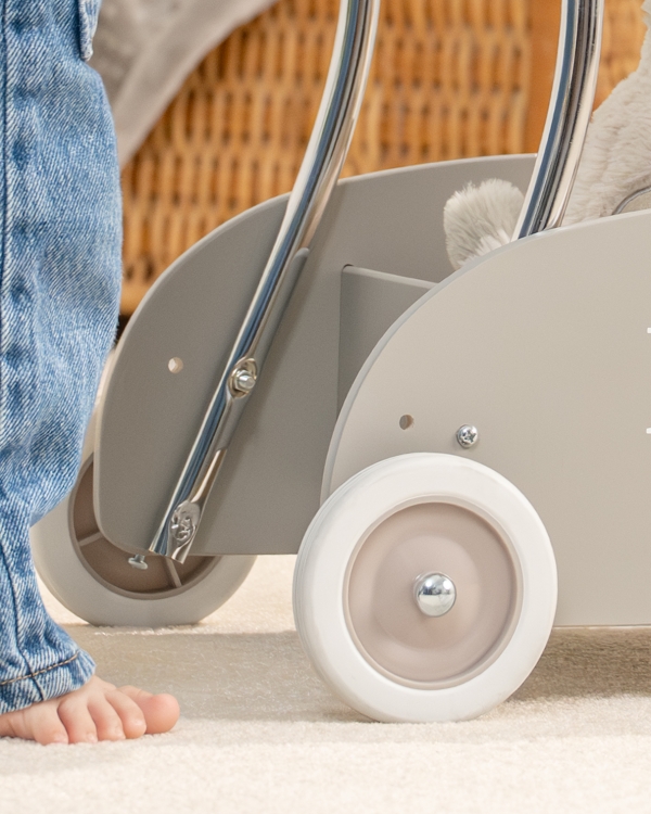 Kävelyteline säädettävällä kahvalla