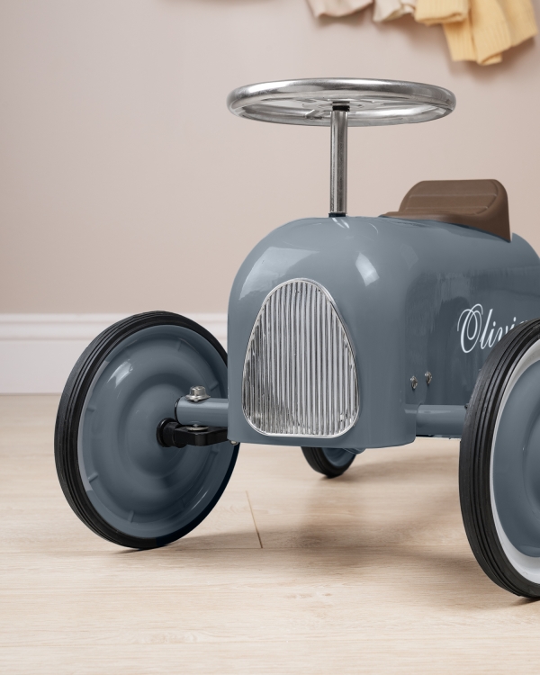 Henkilökohtainen potkuauto lapsille