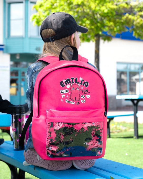 Pinkki koulureppu kissa-aiheella ja nimellä