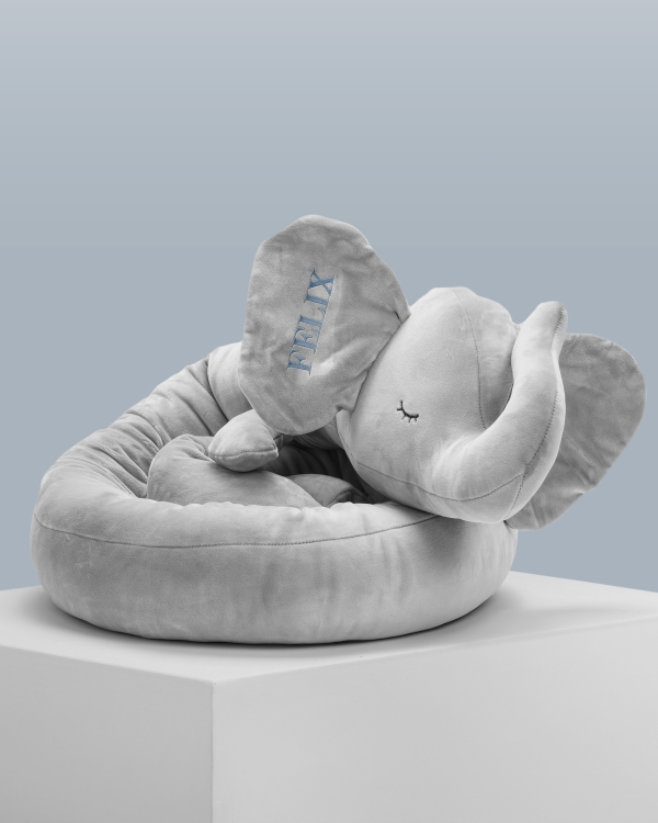 Unikäärme – Circus Elephant