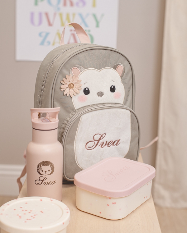 valmistaudu päiväkotiin persoonallisilla tarvikkeilla