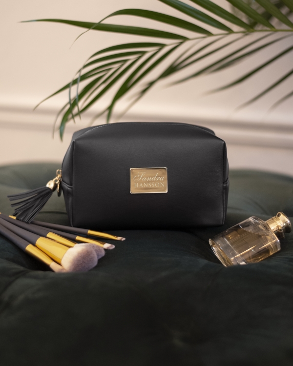Makeup Bag Pristine Black - Script